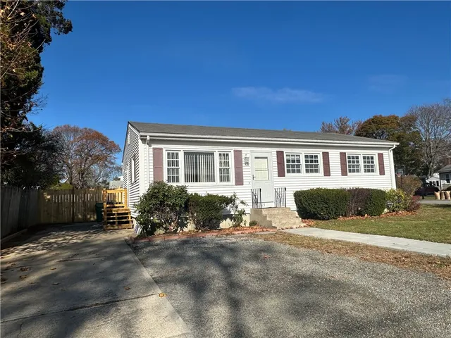 $2,750 | 65 Ingalls Street, Warwick, RI 02889