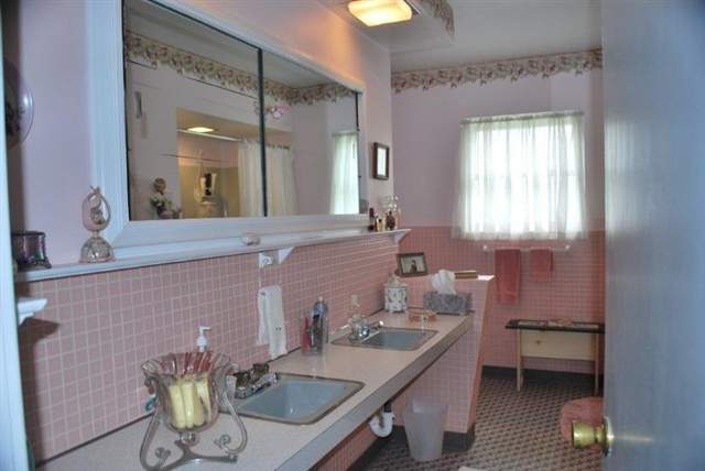 678 Meisner Road East China, MI 48054 - Photo 8 of 20 31052987-7.JPG