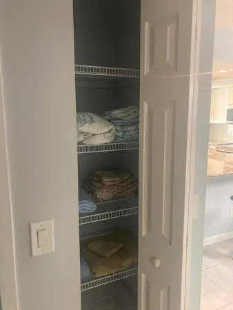 $1,600 | 2950 Southeast Ocean Boulevard, Unit 345, Stuart, FL 34996