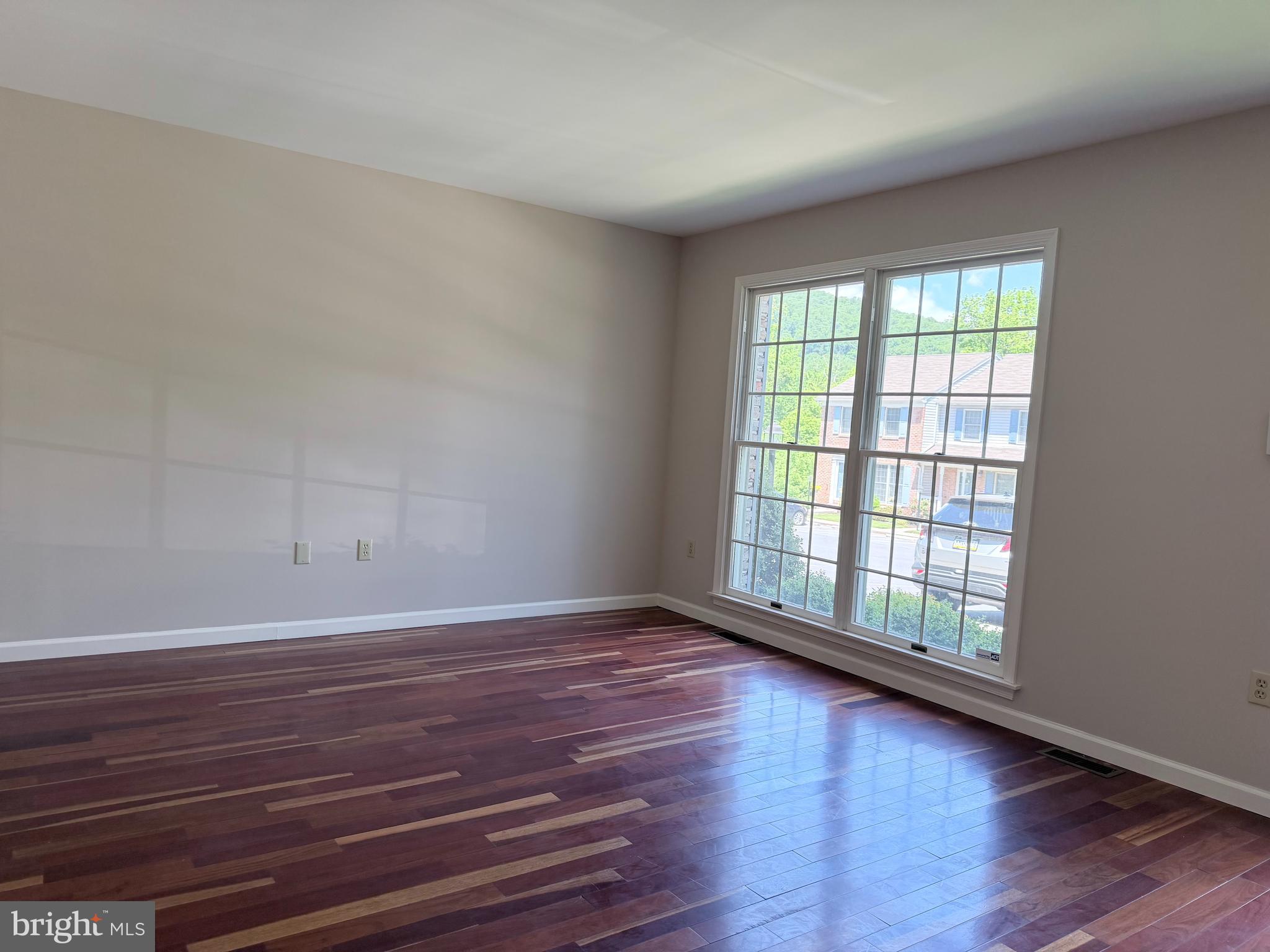 1514 Ravena Street, Unit Q Bethlehem, PA 18015 - Photo 4 of 22