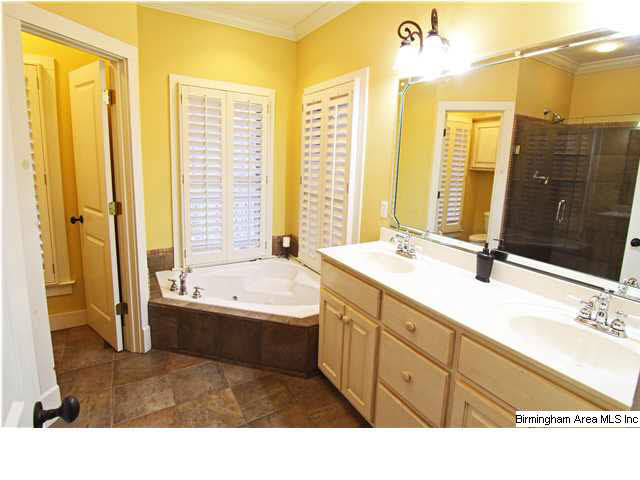 810 Hickory Valley Road Trussville, AL 35173 - Photo 11 of 21