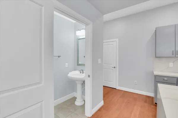 $1,985 | 300 St Joseph Parkway, Unit 309, Houston, TX 77002