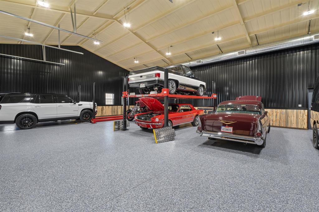 4320 Farm To Market 920 Weatherford, TX 76088 - Photo 24 of 39 a cars parked in a parking garage