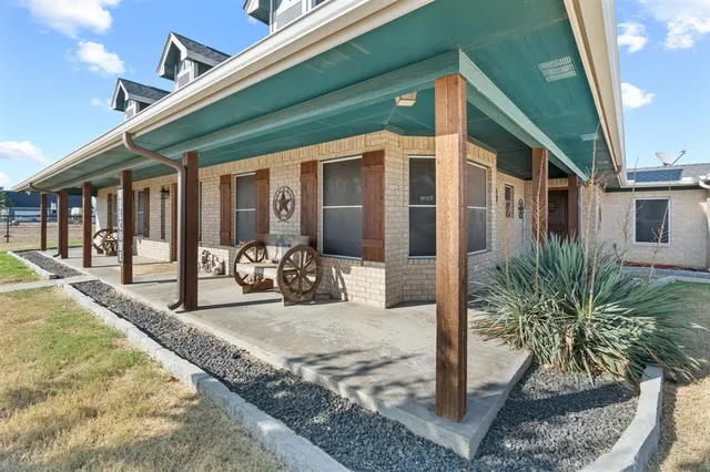 $1,825,000 | 4320 Farm To Market 920, Weatherford, TX 76088