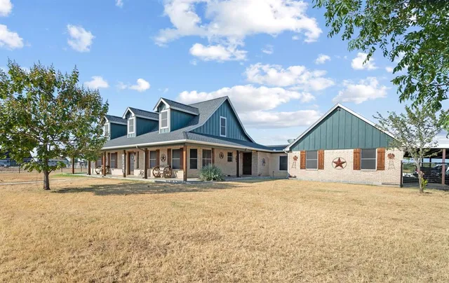 $1,825,000 | 4320 Farm To Market 920, Weatherford, TX 76088