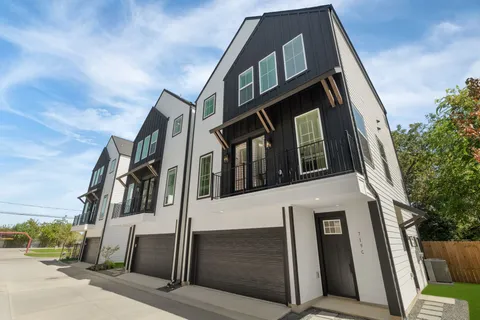 $429,900 | 719 Thornton Road, Unit F, Houston, TX 77018