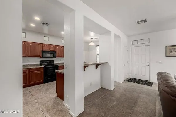 $2,200 | 2854 South Peel Drive, Gilbert, AZ 85295