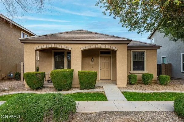 $2,200 | 2854 South Peel Drive, Gilbert, AZ 85295