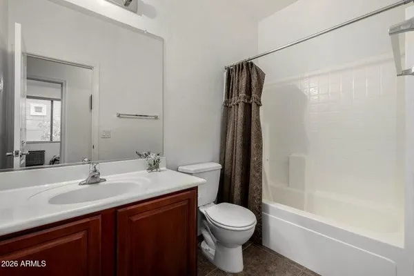 $2,200 | 2854 South Peel Drive, Gilbert, AZ 85295