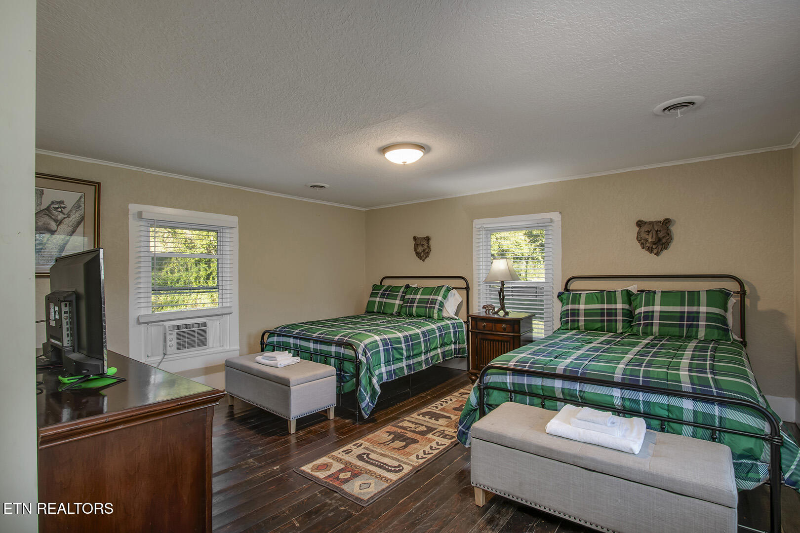 9604 Kodak Road Kodak, TN 37764 - Photo 42 of 60 42_KodakRoad_9604_Bedroom5_01