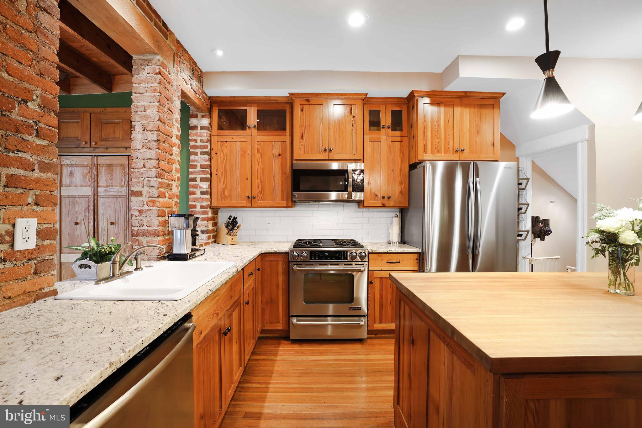 4127 4th Street Northwest Washington, DC 20011 - Photo 7 of 35