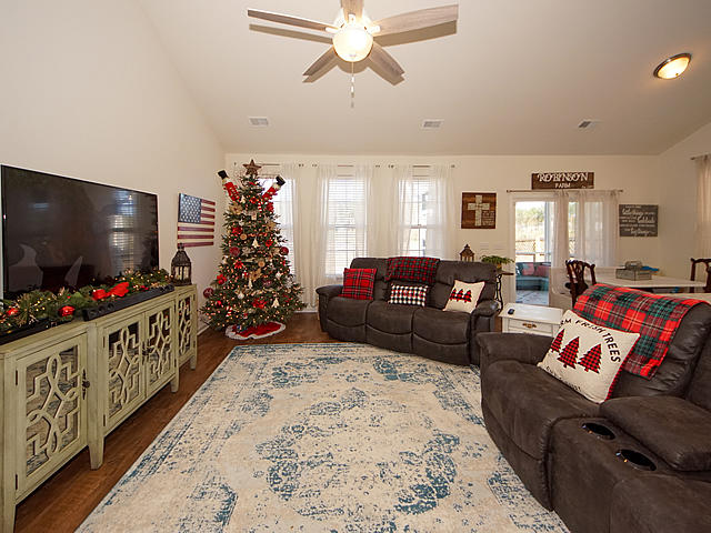 104 Oyama Road Summerville, SC 29486 - Photo 3 of 31 03
