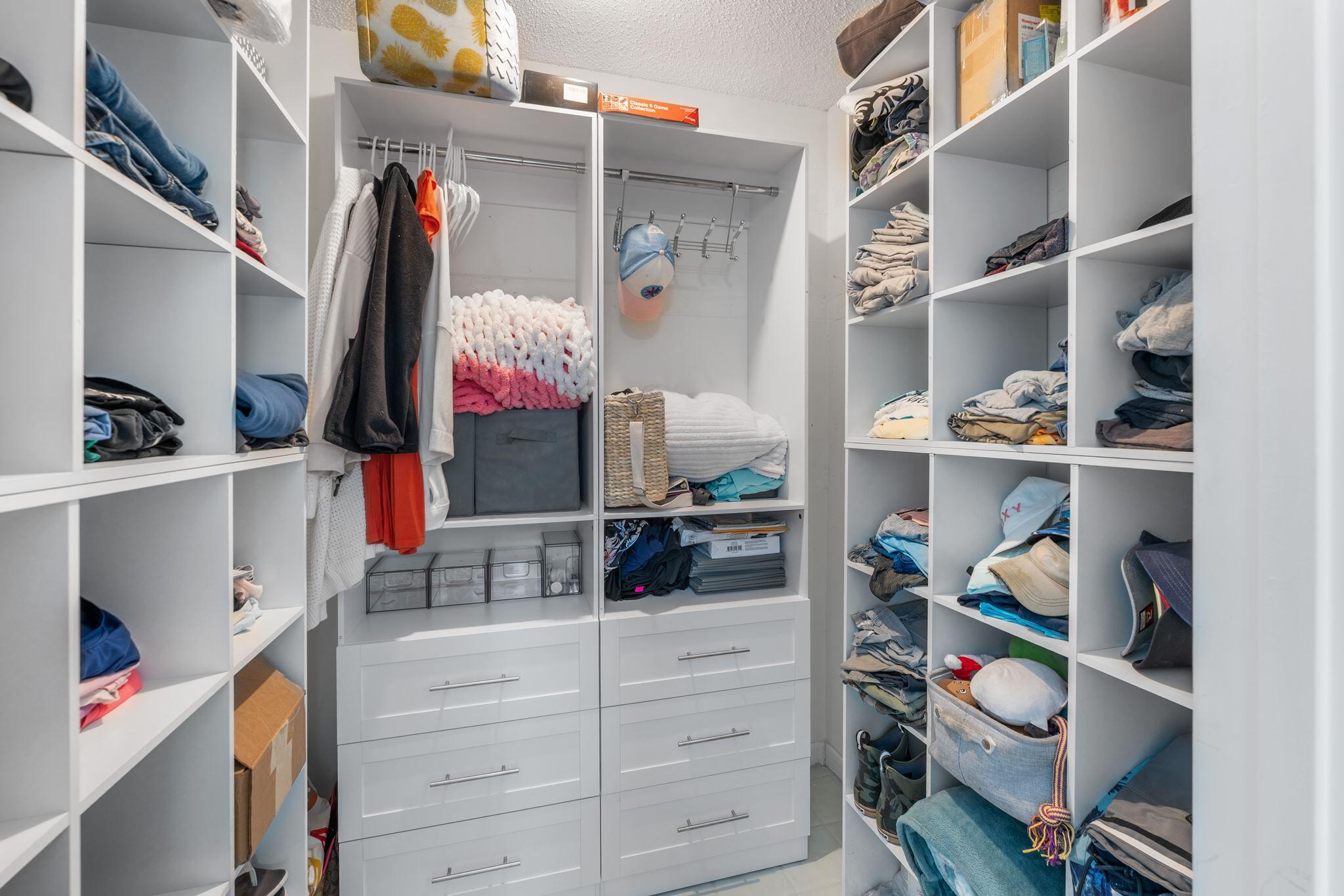310 3rd Street Key Colony Beach, FL 33051 - Photo 16 of 35 Primary Walk In Closet