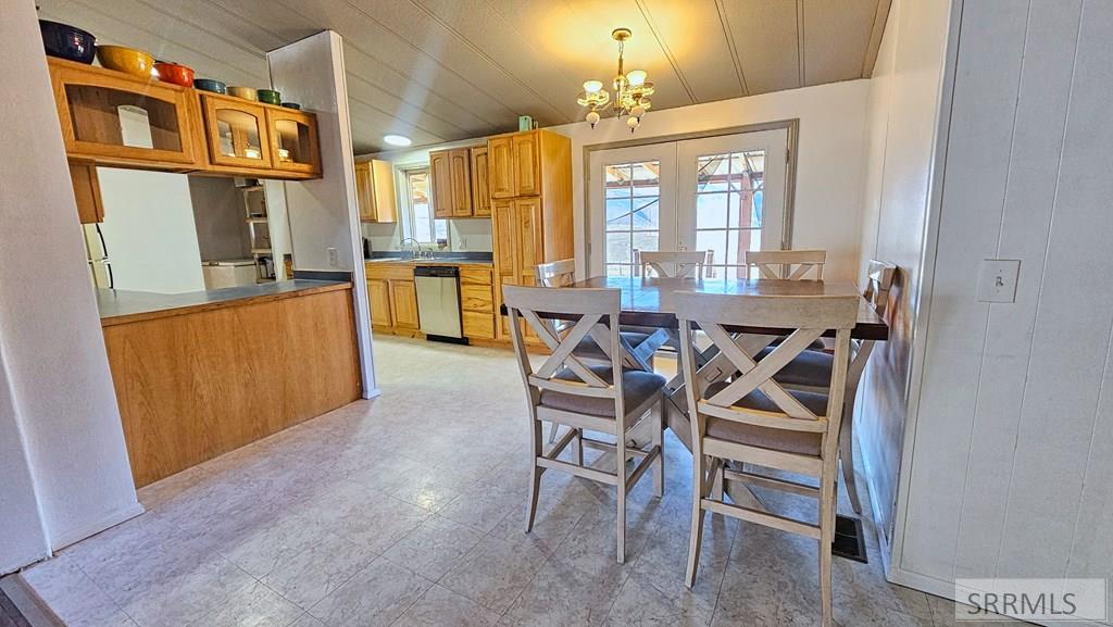 19 North Primrose Drive Salmon, ID 83467 - Photo 10 of 54