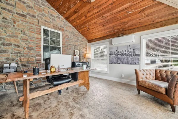$1,200,000 | 595 Scott Ridge Road, Harmony, PA 16037