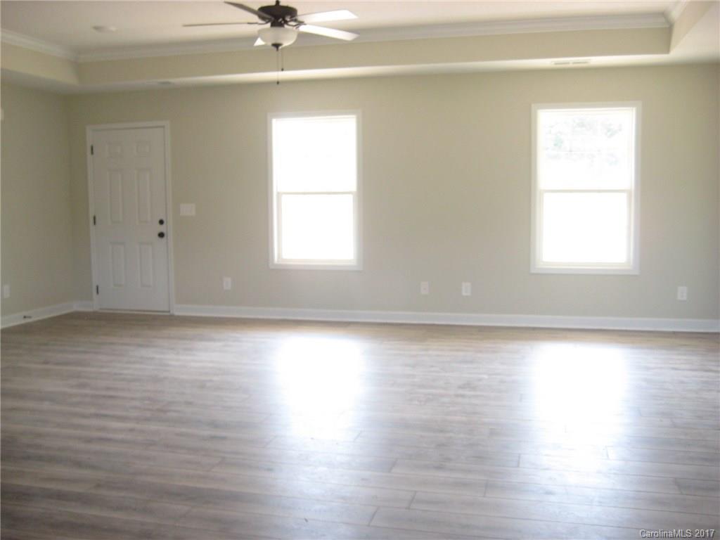 1382 McFarland Road York, SC 29745 - Photo 8 of 22 Gallery Image 8