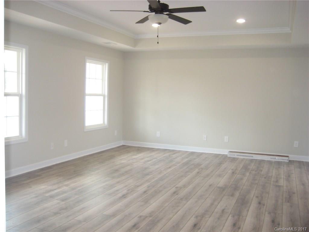 1382 McFarland Road York, SC 29745 - Photo 10 of 22 Gallery Image 10