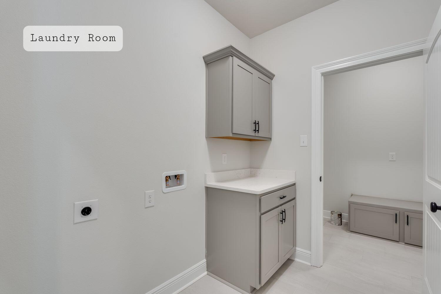 77 Eclipse Loop Freeport, FL 32439 - Photo 18 of 31 a view of cabinets with sink