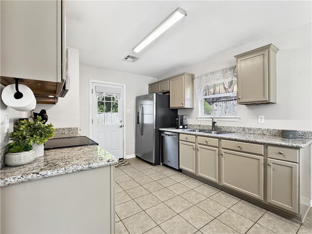 4162 Toulouse Street Slidell, LA 70458 - Photo 8 of 21