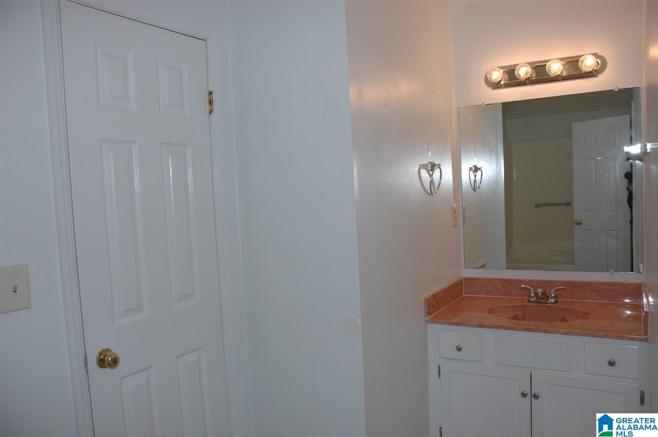 829 Twin Ridge Drive Gardendale, AL 35071 - Photo 6 of 38