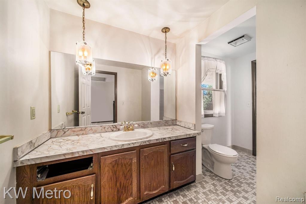 1206 Hathaway Rising Rochester Hills, MI 48306 - Photo 19 of 25