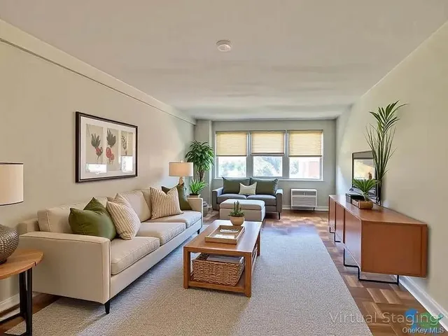 $295,000 | 90-59 56th Avenue, Unit 2G | Elmhurst