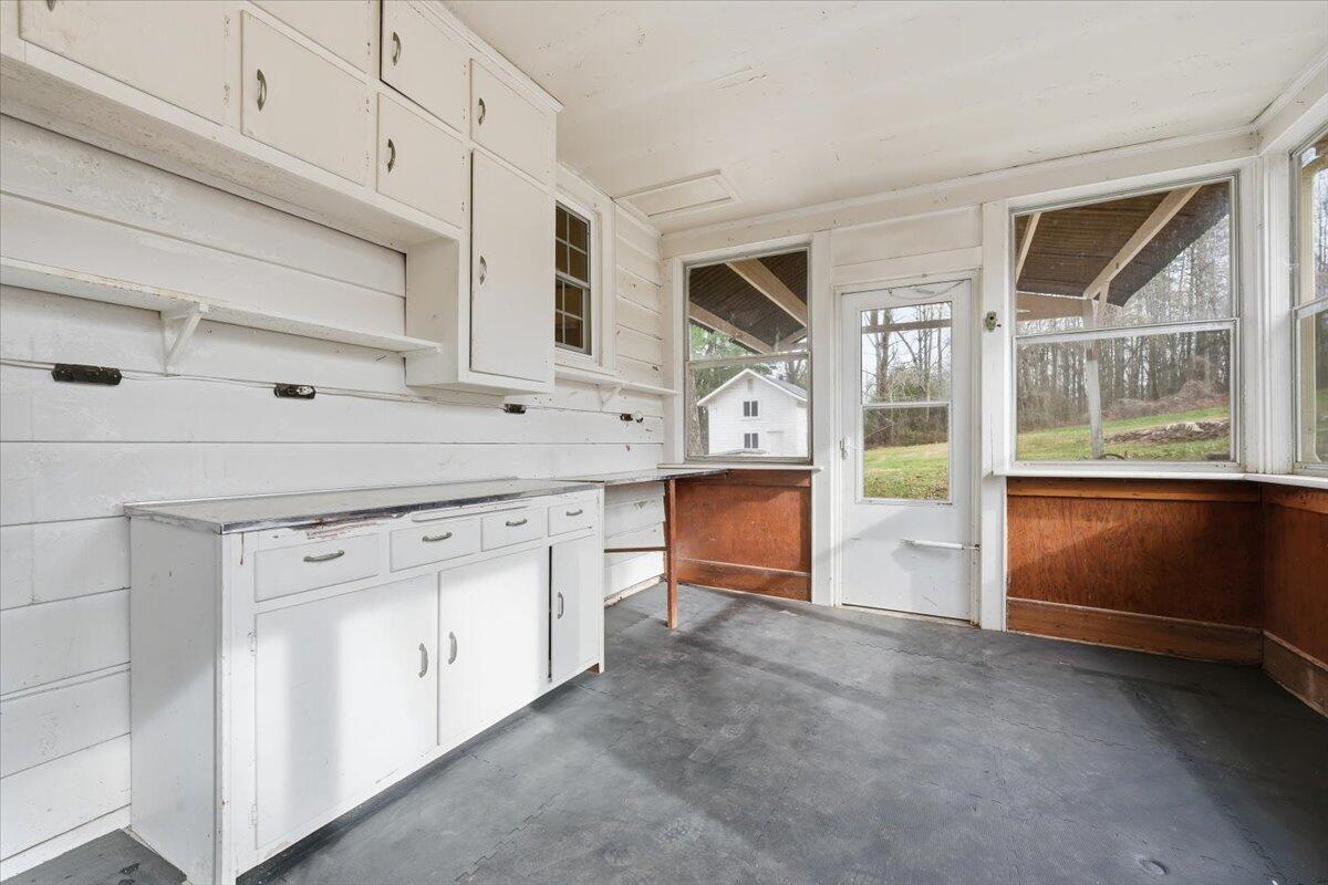 9419 Franklin Street Ferrum, VA 24088 - Photo 27 of 100 43-9419 Franklin St_43