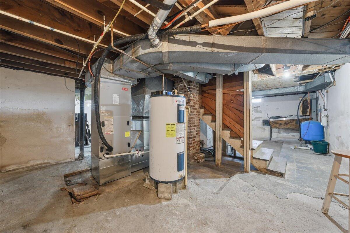 9419 Franklin Street Ferrum, VA 24088 - Photo 52 of 100 a view of a room with gym equipment