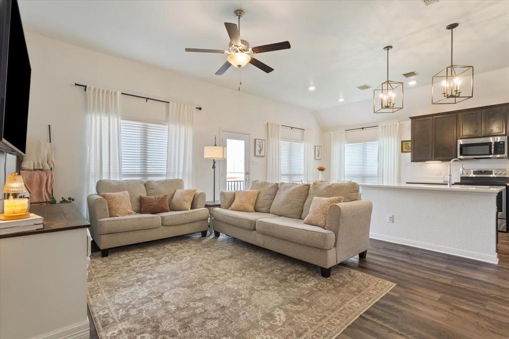 309 Branch Road Woodway, TX 76712 - Photo 11 of 29