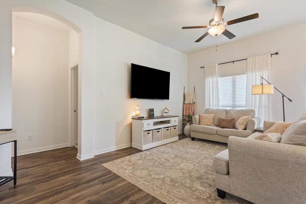 309 Branch Road Woodway, TX 76712 - Photo 10 of 29