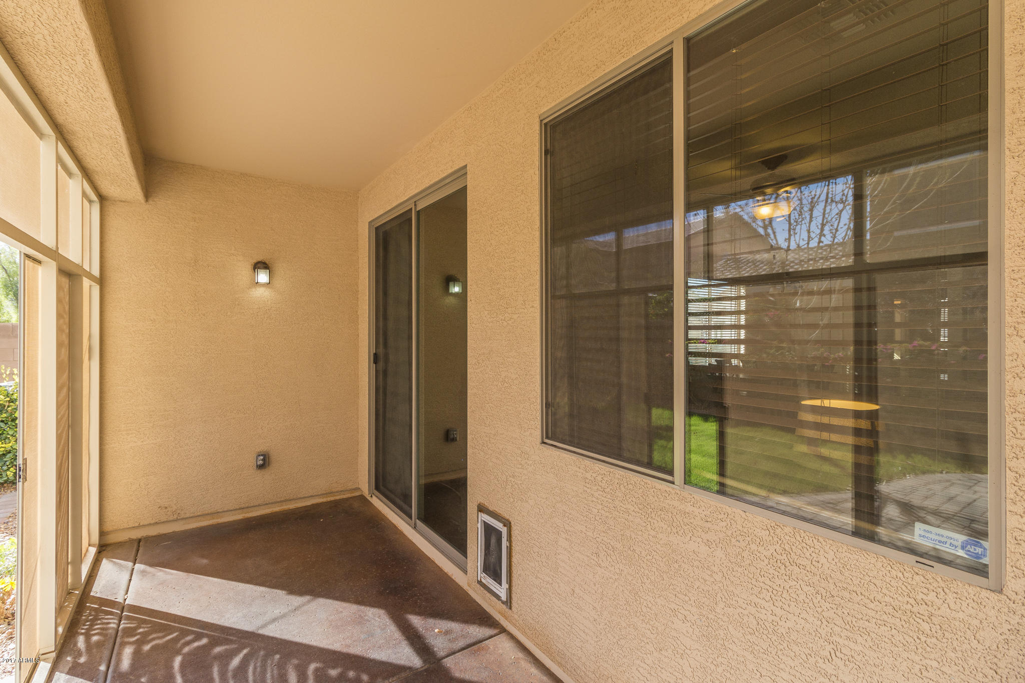 2091 South Martingale Road Gilbert, AZ 85295 - Photo 18 of 26 18) COVERED PATIO