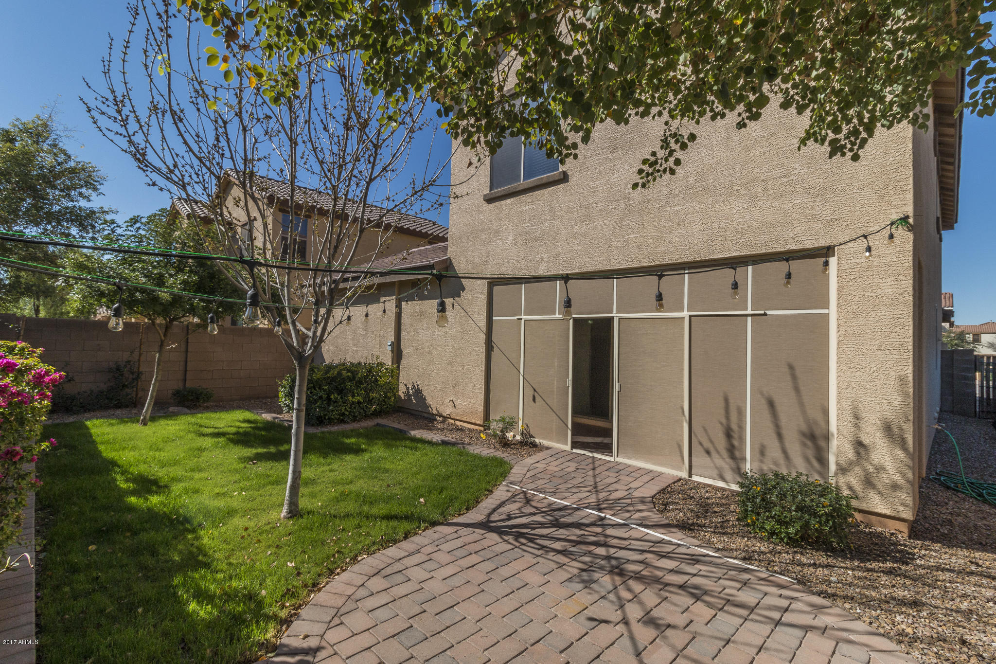 2091 South Martingale Road Gilbert, AZ 85295 - Photo 19 of 26 19) BACK OF HOME