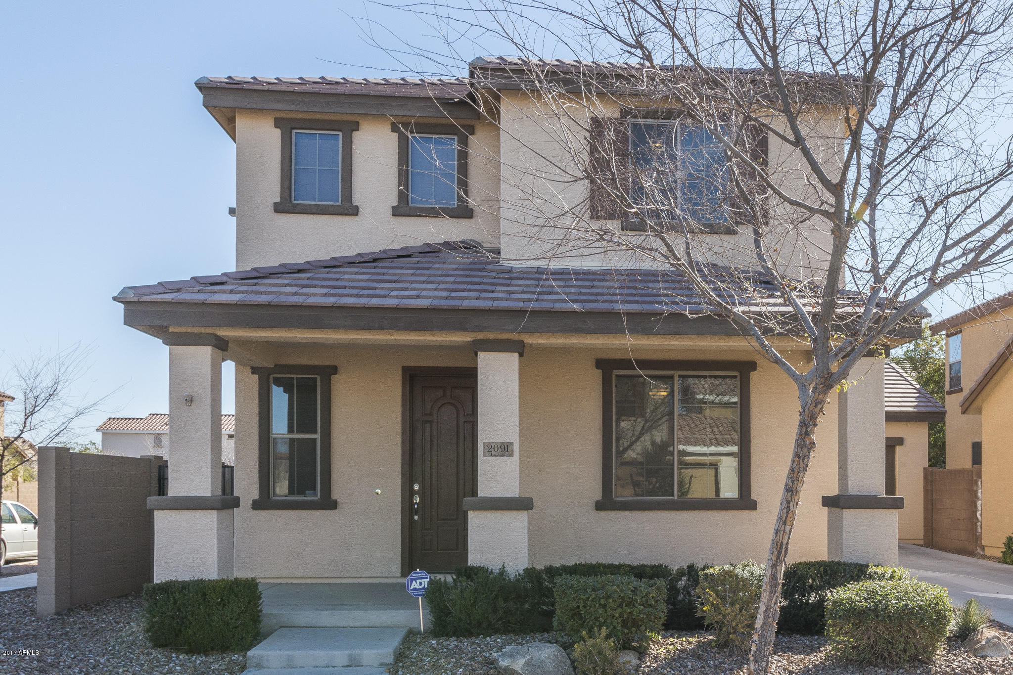 2091 South Martingale Road Gilbert, AZ 85295 - Photo 20 of 26 20) WELCOME HOME!