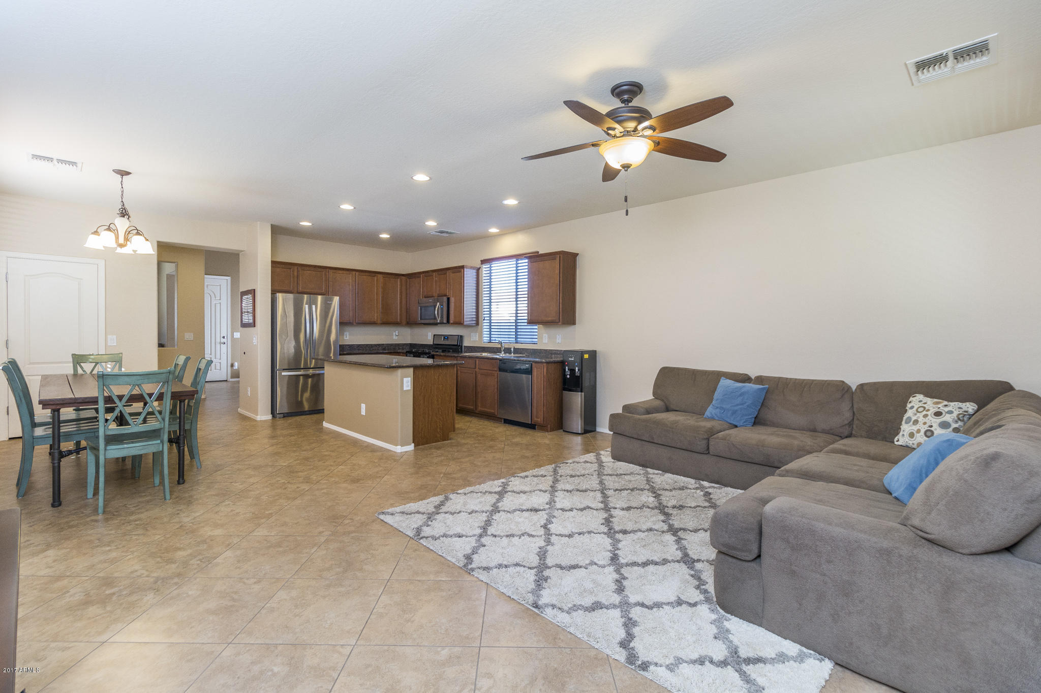 2091 South Martingale Road Gilbert, AZ 85295 - Photo 8 of 26 8) GREAT ROOM TO KITCHEN