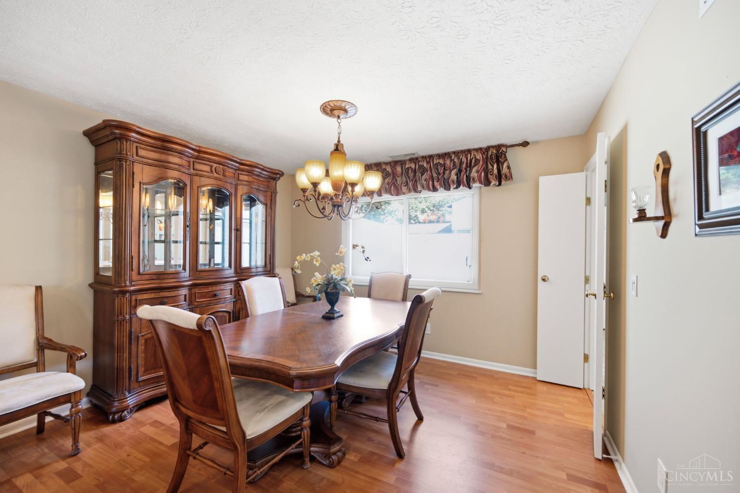 2 Boxwood Court Springdale, OH 45246 - Photo 12 of 53
