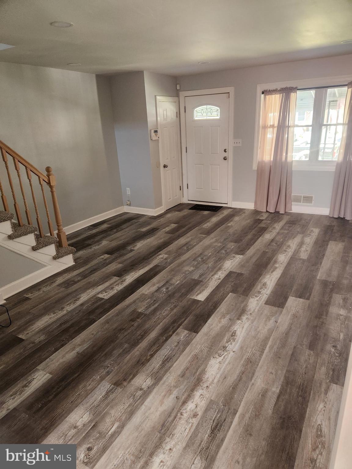4435 Scotia Road Baltimore, MD 21227 - Photo 6 of 17