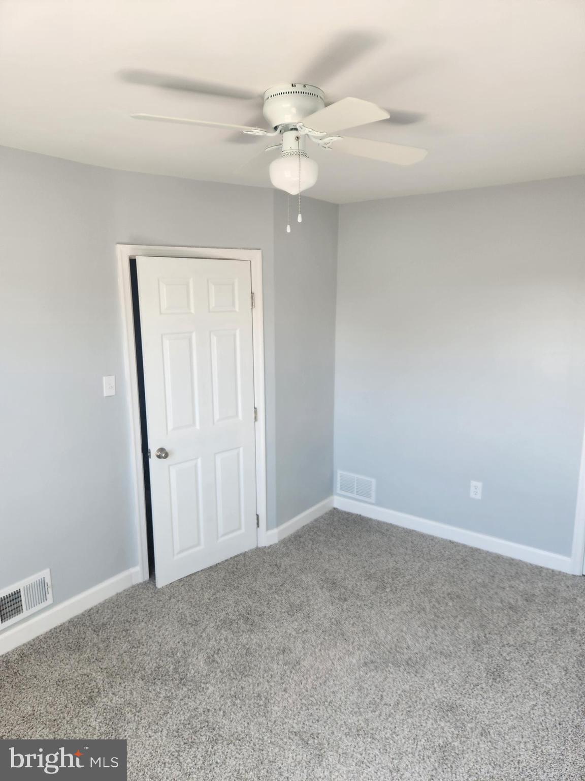 4435 Scotia Road Baltimore, MD 21227 - Photo 10 of 17