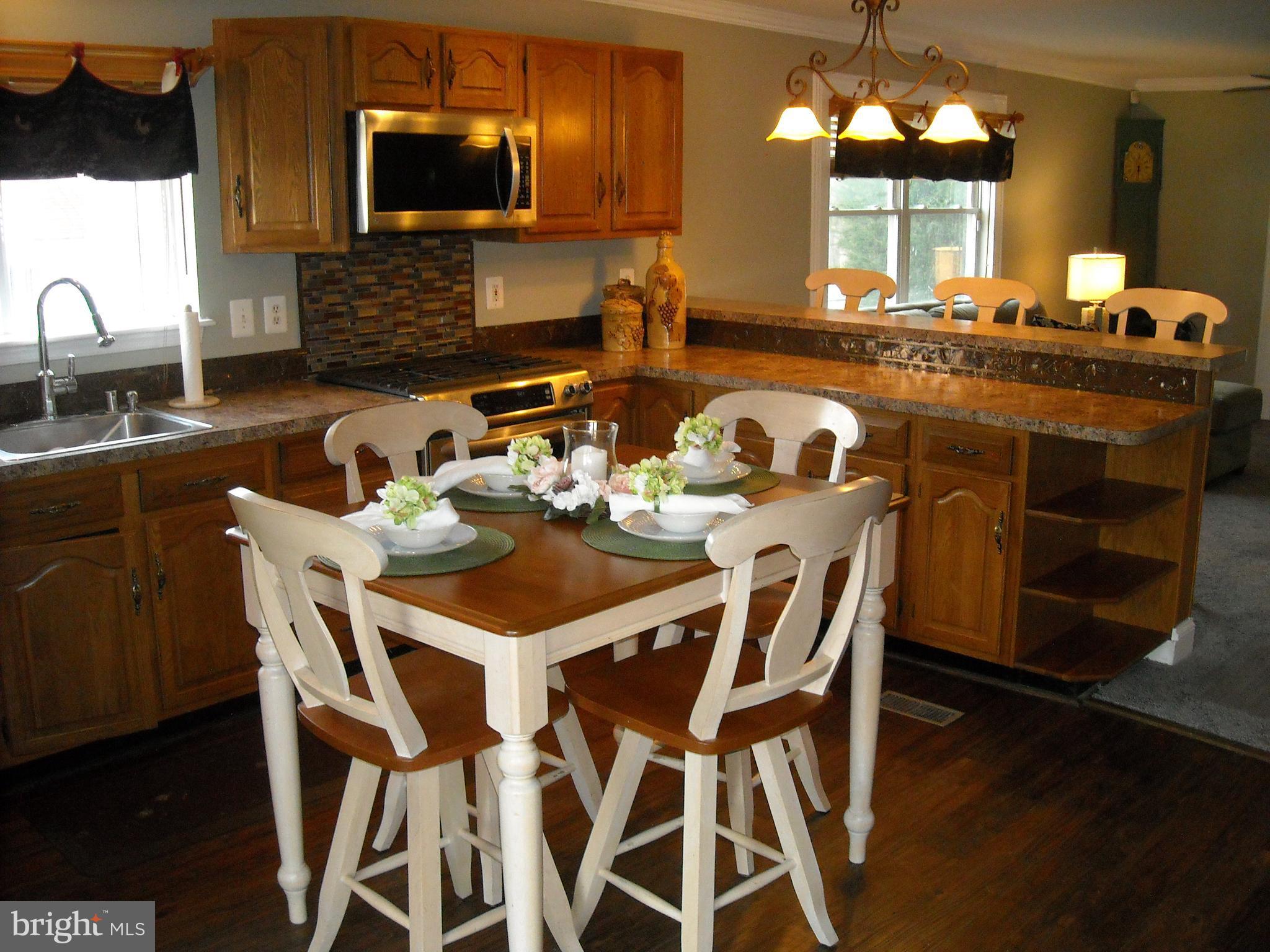 1005 Cedar Creek Road Baltimore, MD 21221 - Photo 2 of 30 Beautiful Eat In Kitchen