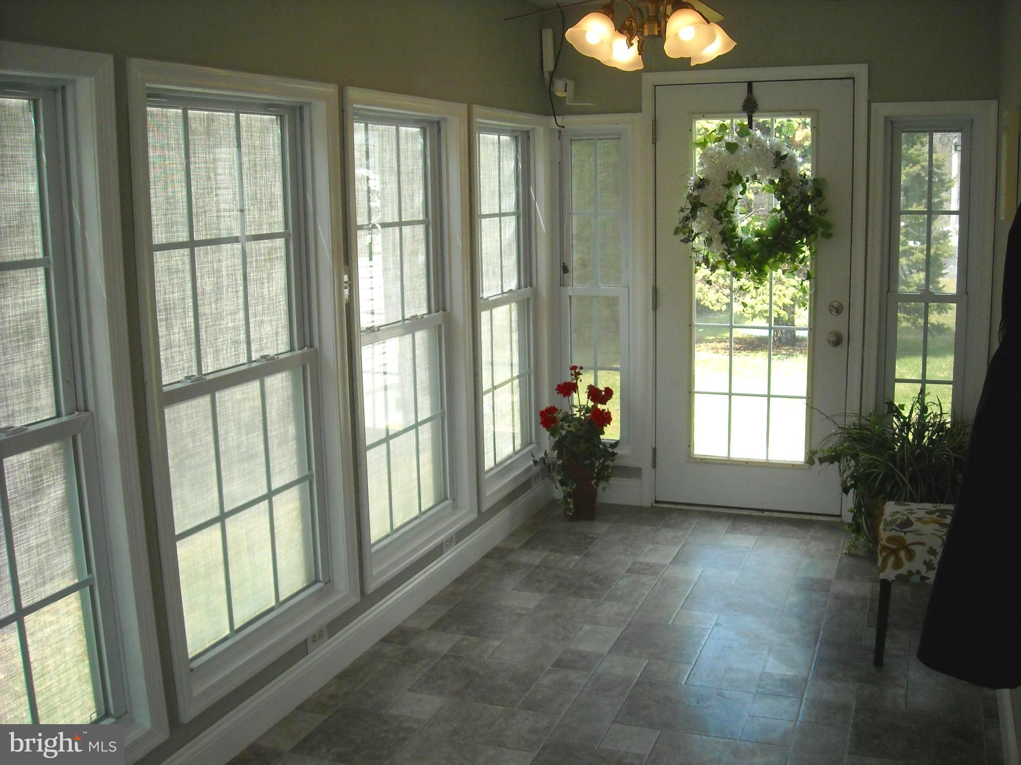 1005 Cedar Creek Road Baltimore, MD 21221 - Photo 15 of 30 Beautiful Sunroom