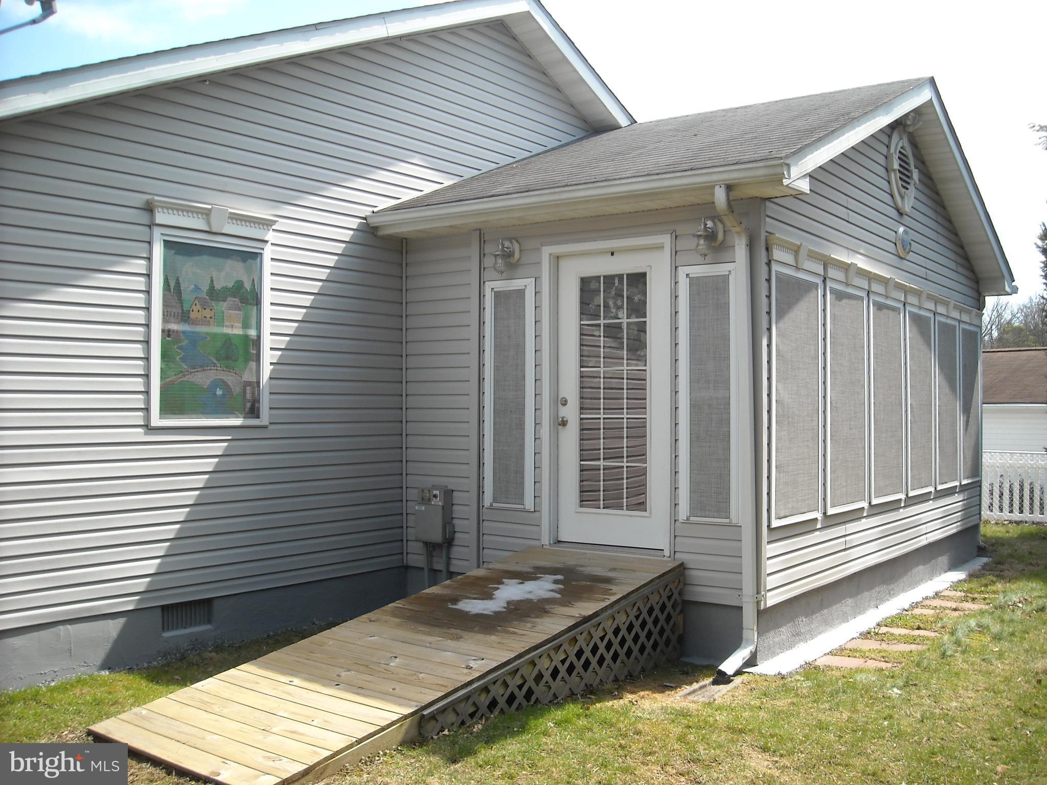 1005 Cedar Creek Road Baltimore, MD 21221 - Photo 22 of 30 Handicap accessible