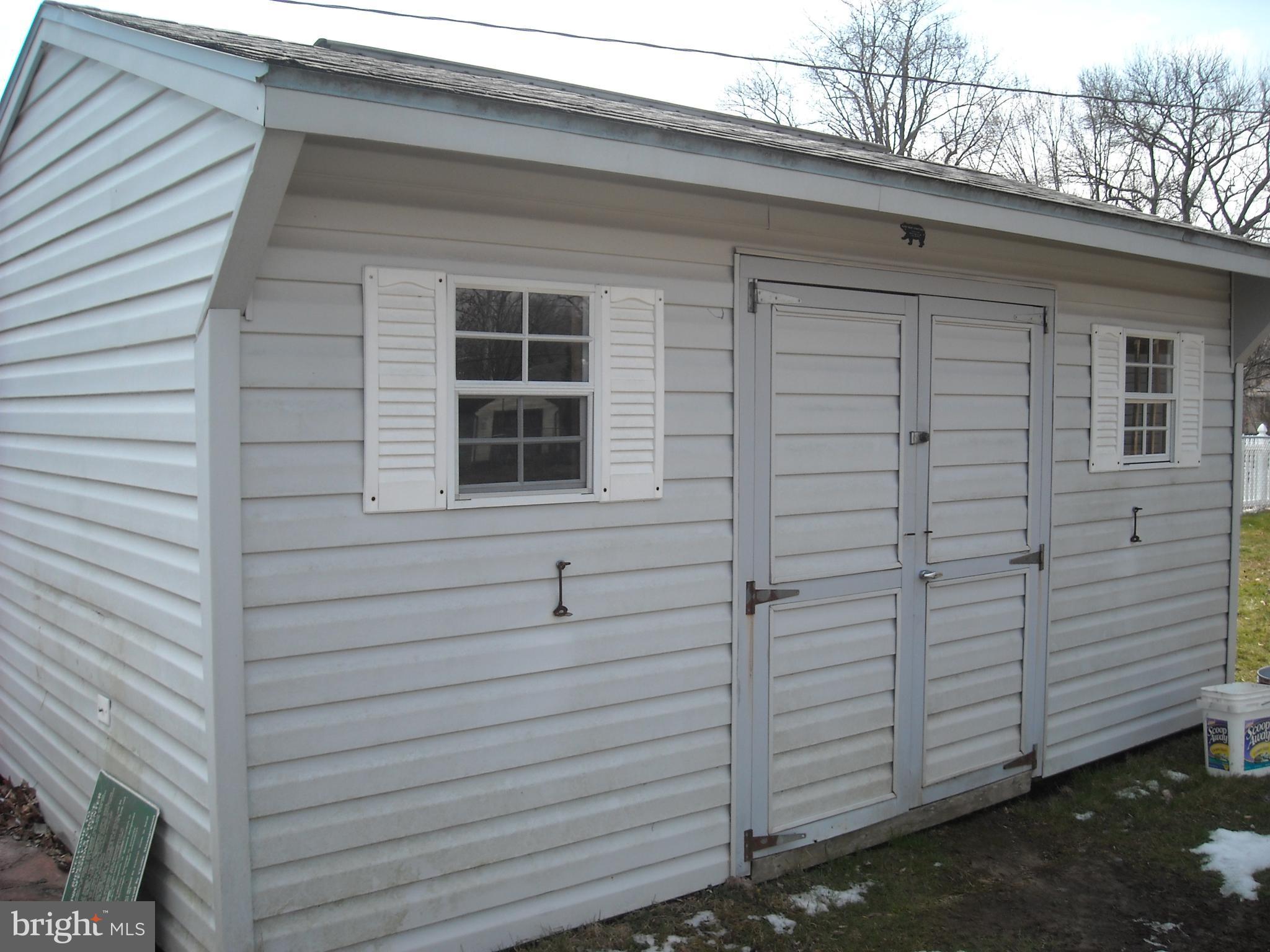 1005 Cedar Creek Road Baltimore, MD 21221 - Photo 24 of 30 1 of 2 Sheds
