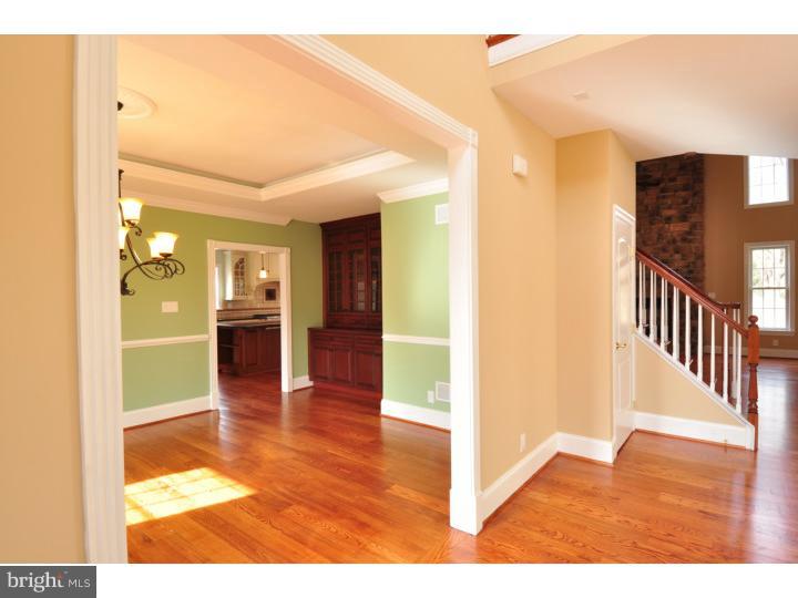 123 Forge Road Glen Mills, PA 19342 - Photo 3 of 25 Foyer