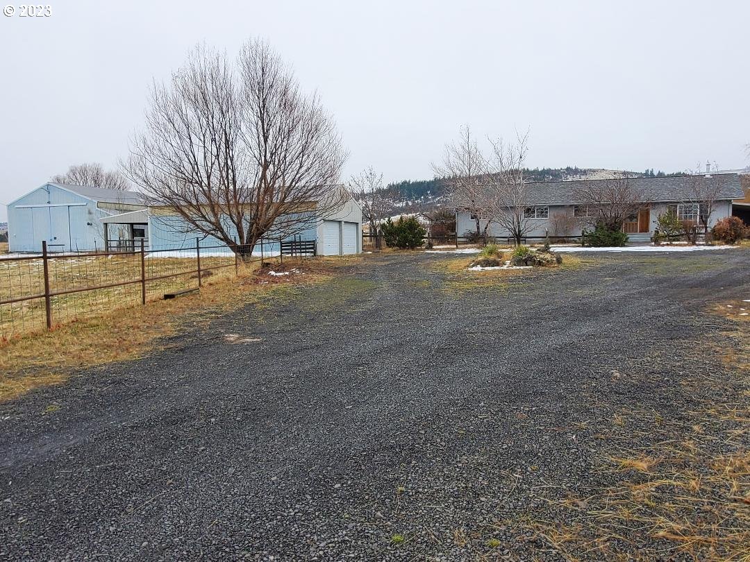 78264 Walters Road Maupin, OR 97037 - Photo 18 of 30 Gallery Image 18