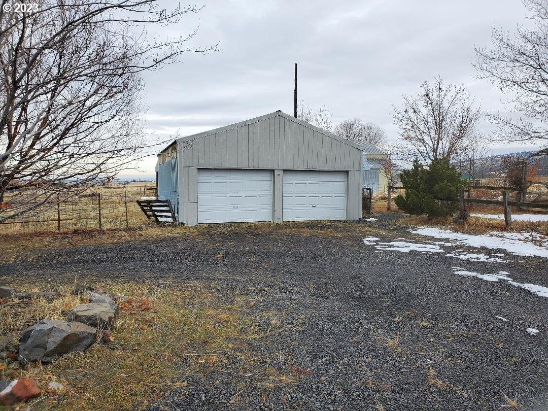 78264 Walters Road Maupin, OR 97037 - Photo 4 of 30 Gallery Image 4