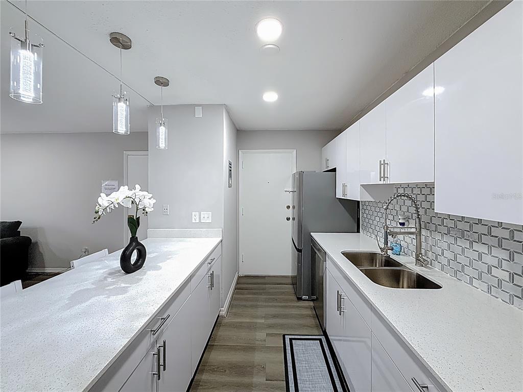 1700 Southwest 16th Court, Unit J21 Gainesville, FL 32608 - Photo 13 of 30