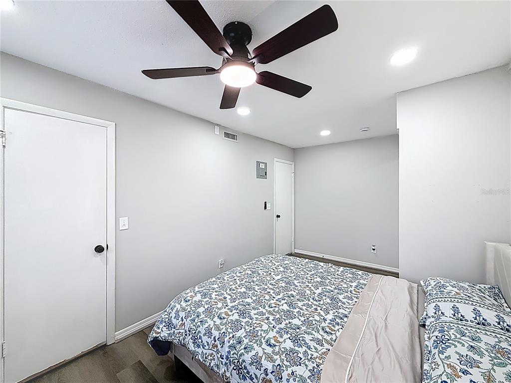 1700 Southwest 16th Court, Unit J21 Gainesville, FL 32608 - Photo 18 of 30