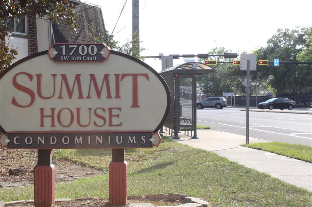 1700 Southwest 16th Court, Unit J21 Gainesville, FL 32608 - Photo 28 of 30