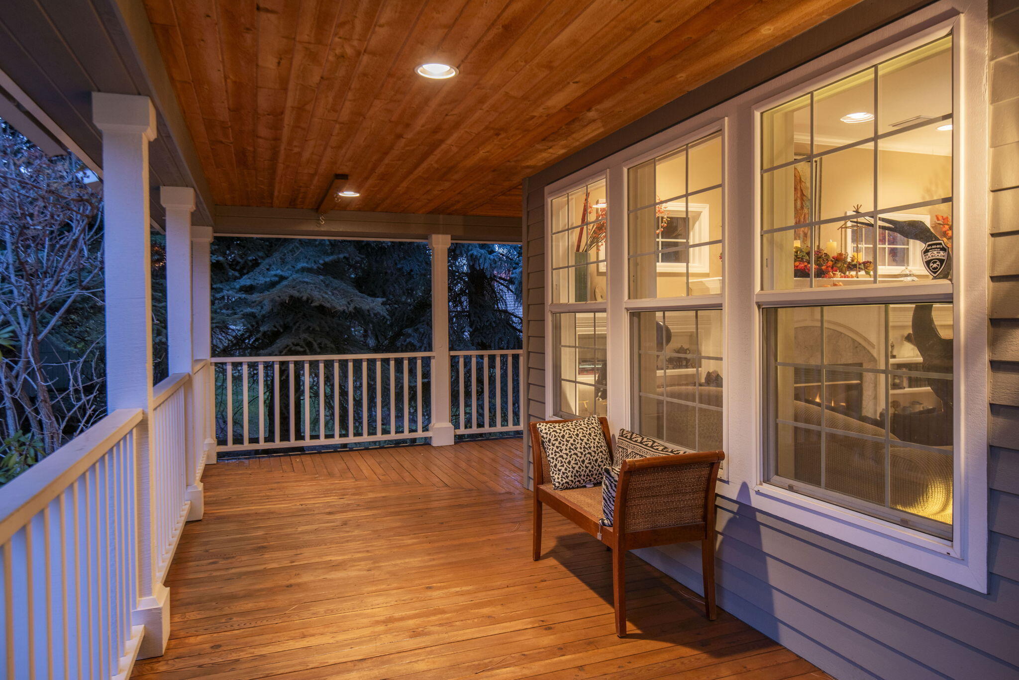 20486 Outback Court Bend, OR 97702 - Photo 10 of 32 Wrap around view of Front Porch