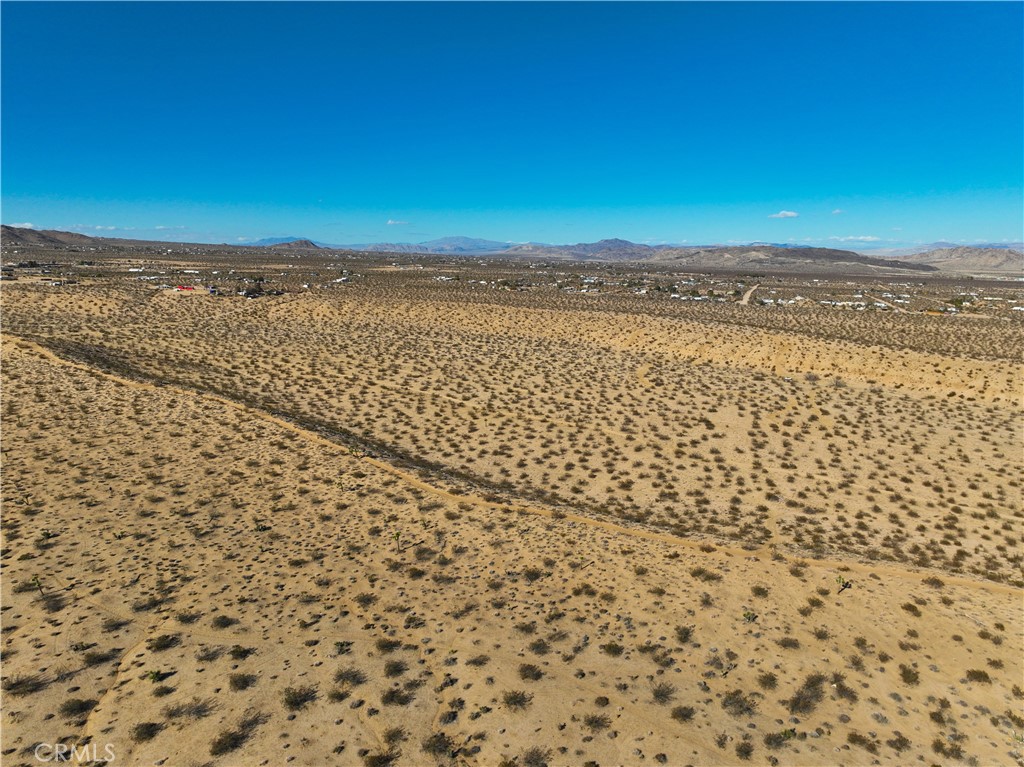 56923 Reche Road Yucca Valley, CA 92284 - Photo 14 of 37