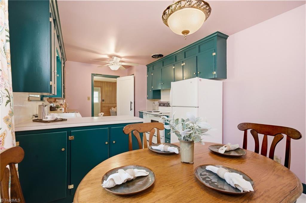 405 Academy Street Rural Hall, NC 27045 - Photo 19 of 47 Kitchen